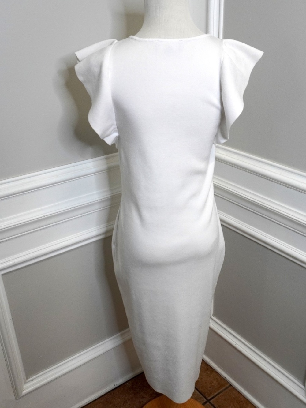 Express Women's White Midi Dress Stretchy New With Tags, Size XS - Picture 4 of 5